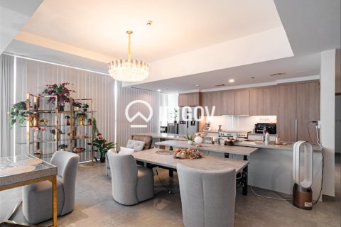 Apartment in Dubai Marina, Dubai 4 bedrooms, 352.01 sq.m. № 122027 - photo 8