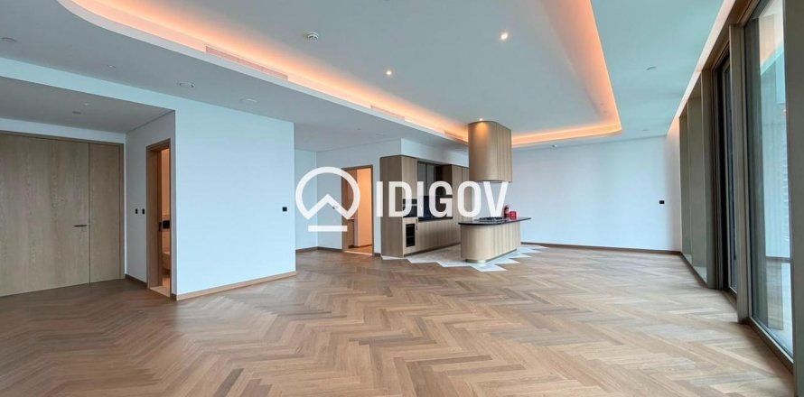 Appartement à Business Bay, Dubai, 2 chambres, 192.31 m², № 122029
