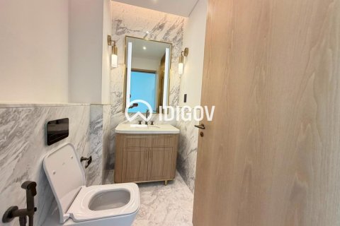 Apartment in Business Bay, Dubai 2 bedrooms, 192.31 sq.m. № 122029 - photo 9