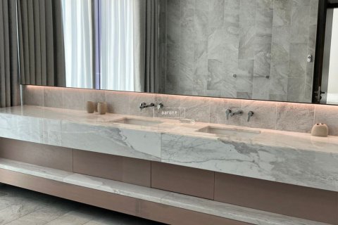 Ático en Dubai Marina, Dubai, 4 dormitorios, 594.2 m², № 42766 - foto 28