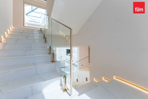 Villa en Dubai, 5 dormitorios, 1279.5 m², № 13781 - foto 7