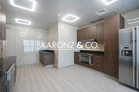 Apartamento en Elite Residence, Dubai Marina, Dubai, 4 dormitorios, 298 m², № 89182 - foto 16