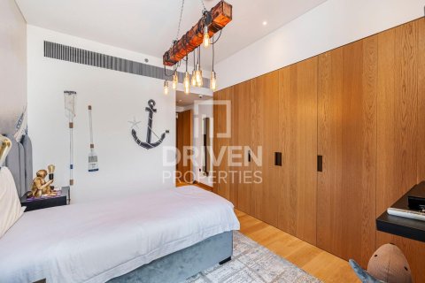 Купить квартиру в Jumeirah Bay Island, Джумейра, Дубай: 3 спальни, 244.43м², № 136047 - фото 13