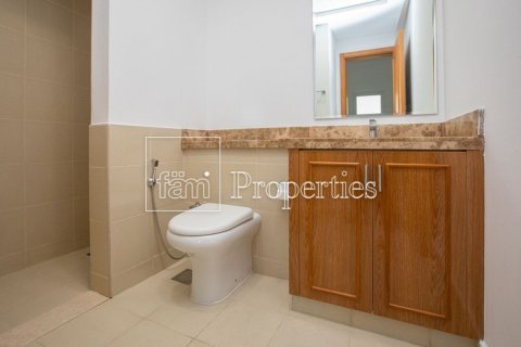 Maison de ville à Dubai, 2 chambres, 172.4 m², № 76927 - photo 14