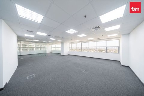 Office in Dubai 157.4 sq.m. № 139347