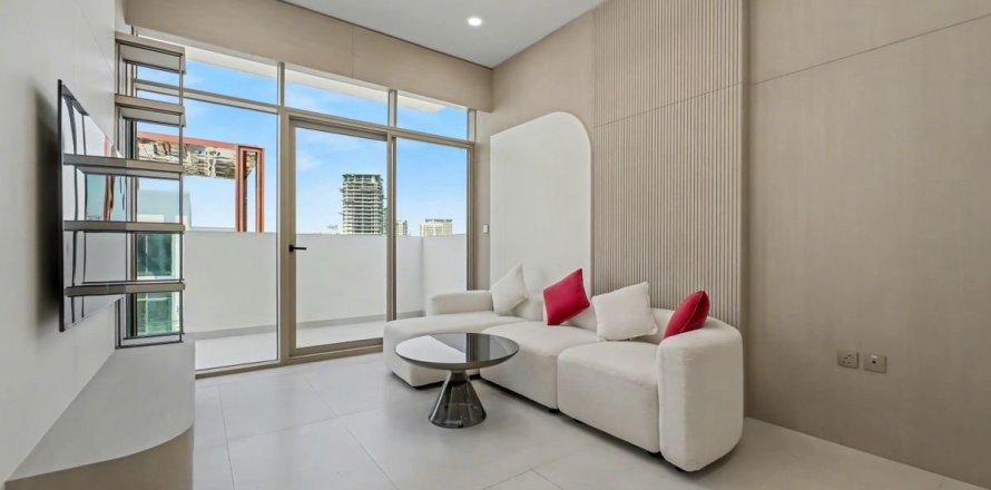 Квартира в Дубае, 1 спальня, 70.9м², № 83615