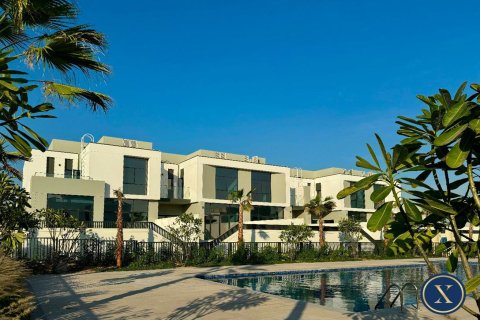 Townhouse in Al Furjan, Dubai 4 bedrooms, 280 sq.m. № 46187 - photo 3