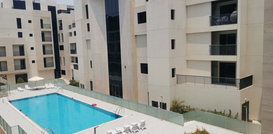 Appartement à Mirdif, Dubai, 2 chambres, 143.2 m², № 114220
