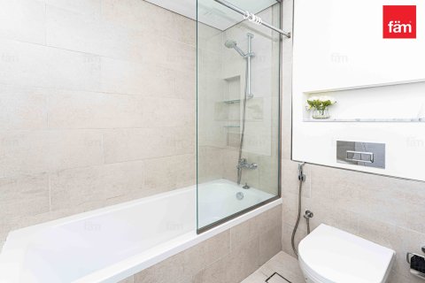 Apartment in Umm Suqeim, Dubai 2 bedrooms, 125.6 sq.m. № 114224 - photo 20