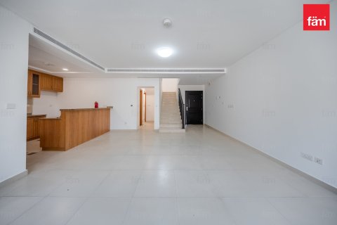 Villa en Dubai, 3 dormitorios, 188.8 m², № 115375 - foto 3