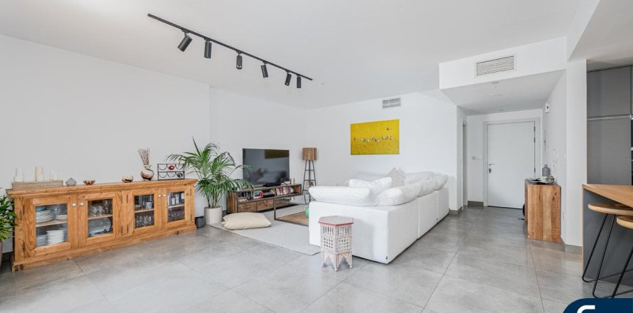 Appartement à Jumeirah Beach Residence, Dubai, 1 chambre, 102 m², № 75548