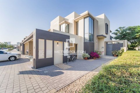 Villa in Maple at Dubai Hills Estate, Dubai Hills Estate, Dubai 4 bedrooms, 268 sq.m. № 14747 - photo 21