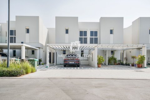 Townhouse in Arabella Townhouses, Mudon, Dubai 3 bedrooms, 180 sq.m. № 14748 - photo 29