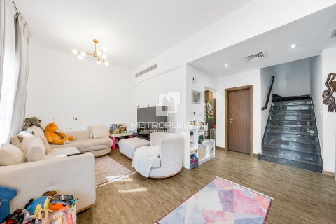 Townhouse in Arabella Townhouses, Mudon, Dubai 3 bedrooms, 180 sq.m. № 14748 - photo 7