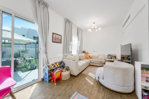 Townhouse in Arabella Townhouses, Mudon, Dubai 3 bedrooms, 180 sq.m. № 14748 - photo 5
