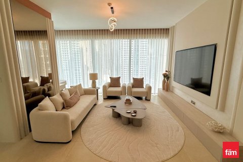 Снять в аренду квартиру в Дубай Марине, Дубай: 2 спальни, 128.9м², № 69448 - фото 2