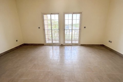 Townhouse in Jumeirah Village Triangle, Dubai 1 bedroom, 170 sq.m. № 120454 - photo 9