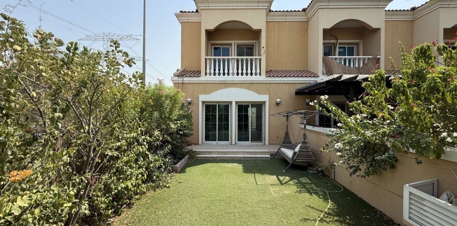 Townhouse in Jumeirah Village Triangle, Dubai 1 bedroom, 170 sq.m. № 120454