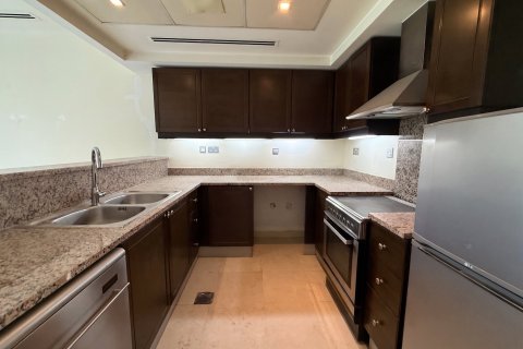 Townhouse in Jumeirah Village Triangle, Dubai 1 bedroom, 170 sq.m. № 120454 - photo 4