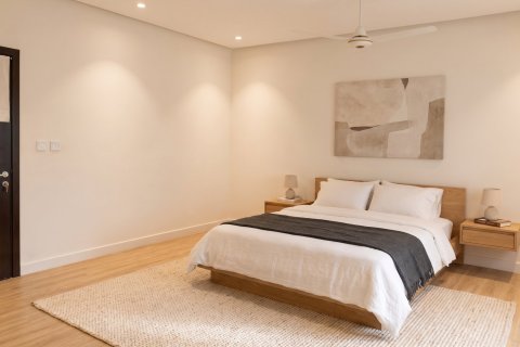 Villa in Dubai 4 bedrooms, 229 sq.m. № 120455 - photo 6