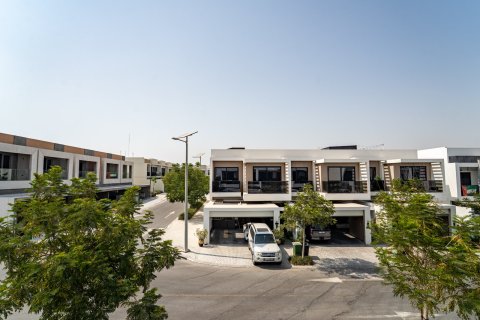 Townhouse in Dubai 4 bedrooms, 323 sq.m. № 120459
