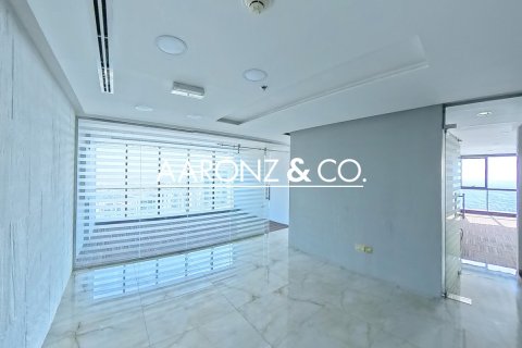 Oficina en Jumeirah Lake Towers, Dubai, 126 m², № 90888 - foto 10