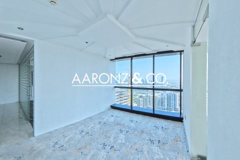 Oficina en Jumeirah Lake Towers, Dubai, 126 m², № 90888 - foto 8