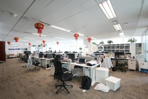 Снять в аренду офис в Sheikh Zayed Road, Дубай: 274м², № 90891 - фото 6