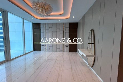 Penthouse in Jumeirah Lake Towers, Dubai 3 bedrooms, 527 sq.m. № 90893 - photo 6