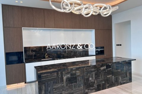 Купить пентхаус в Джумейра Лейк Тауэрс, Дубай: 3 спальни, 527м², № 90893 - фото 7