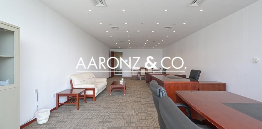 Офис в Sheikh Zayed Road, Дубай, 62м², № 90892