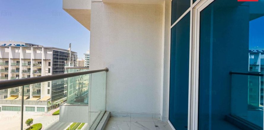 Квартира в Аль-Сатве, Дубай, 1 спальня, 72.4м², № 49041