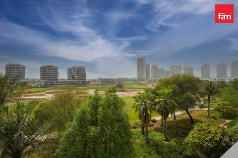 Appartement à Dubai, 3 chambres, 339.6 m², № 49030 - photo 2