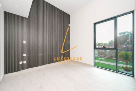 Villa in Murooj Al Furjan, Al Furjan, Dubai 4 bedrooms, 570 sq.m. № 95971 - photo 16