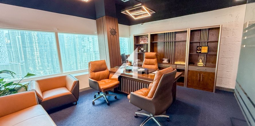 Office in Business Bay, Dubai 134 sq.m. № 94439