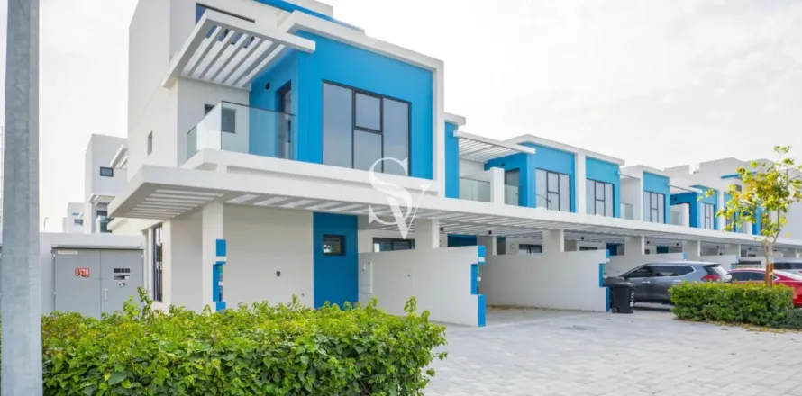 Townhouse in Damac Lagoons, Dubai 5 bedrooms, 220 sq.m. № 132732