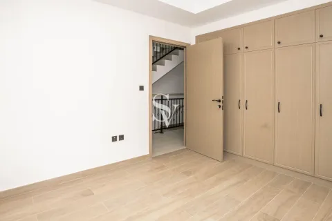 Townhouse in Damac Lagoons, Dubai 5 bedrooms, 220 sq.m. № 132732 - photo 25