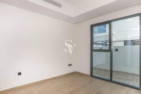 Townhouse in Damac Lagoons, Dubai 5 bedrooms, 220 sq.m. № 132732 - photo 21