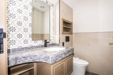 Townhouse in Damac Lagoons, Dubai 5 bedrooms, 220 sq.m. № 132732 - photo 13