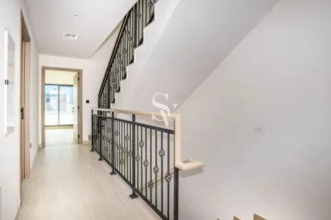Townhouse in Damac Lagoons, Dubai 5 bedrooms, 220 sq.m. № 132732 - photo 24