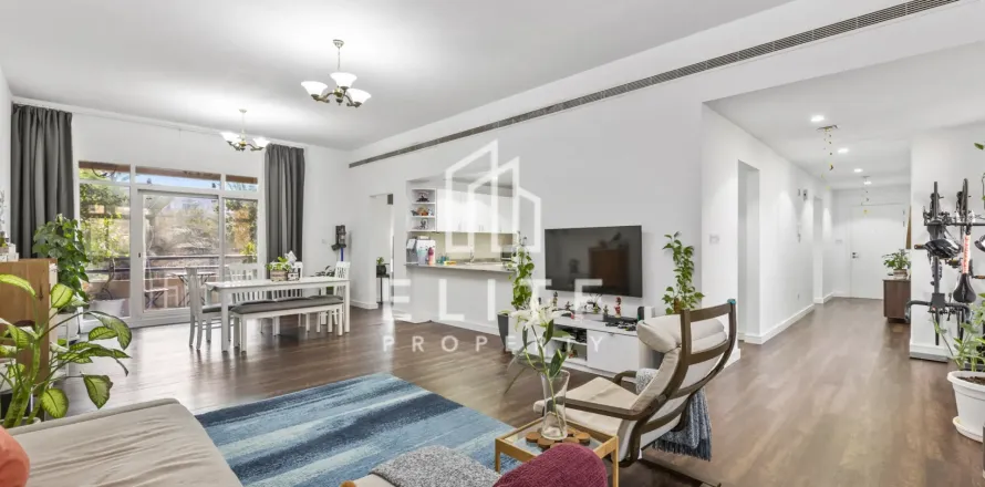 Apartment in Al Jaz, Greens, Dubai 2 bedrooms, 146 sq.m. № 60145