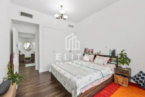 Apartment in Al Jaz, Greens, Dubai 2 bedrooms, 146 sq.m. № 60145 - photo 8
