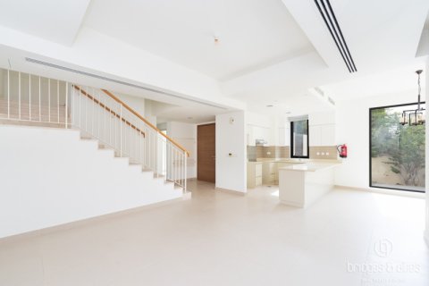 Villa in Dubai Hills Estate, Dubai 5 bedrooms, 254 sq.m. № 134154 - photo 22