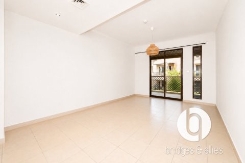Apartment in Old Town, Dubai 1 bedroom, 75 sq.m. № 134151 - photo 16