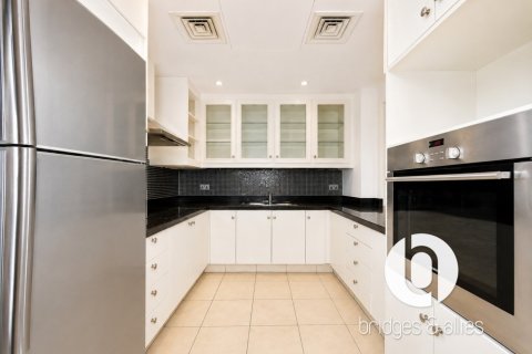 Apartment in Old Town, Dubai 1 bedroom, 75 sq.m. № 134151 - photo 12