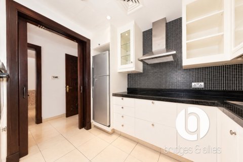 Apartment in Old Town, Dubai 1 bedroom, 75 sq.m. № 134151 - photo 11