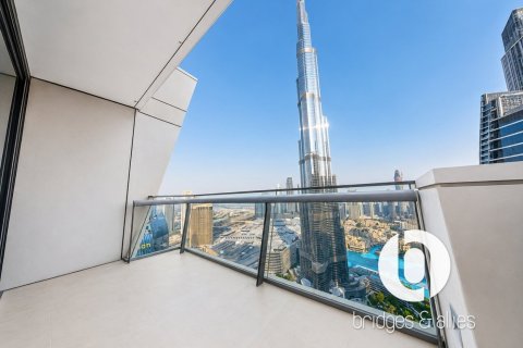 Apartment in Downtown Dubai (Downtown Burj Dubai), Dubai 3 bedrooms, 191 sq.m. № 134150 - photo 17