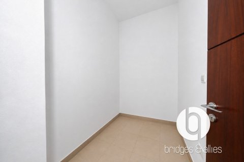Apartment in Downtown Dubai (Downtown Burj Dubai), Dubai 3 bedrooms, 191 sq.m. № 134150 - photo 7