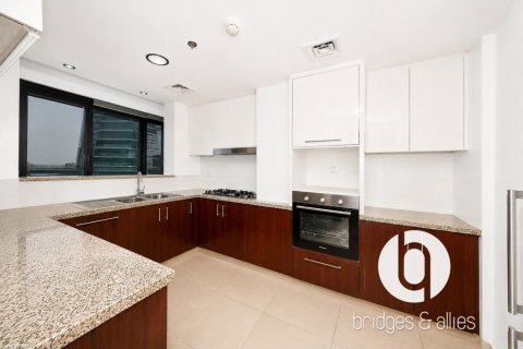 Apartment in Downtown Dubai (Downtown Burj Dubai), Dubai 3 bedrooms, 191 sq.m. № 134150 - photo 24