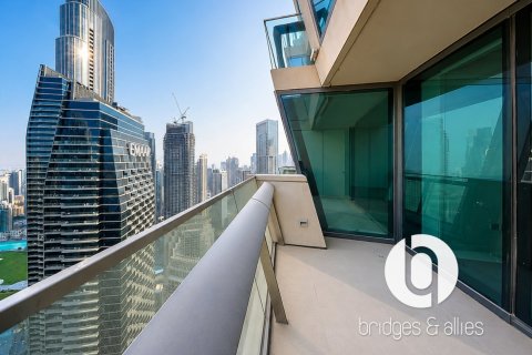 Apartment in Downtown Dubai (Downtown Burj Dubai), Dubai 3 bedrooms, 191 sq.m. № 134150 - photo 8